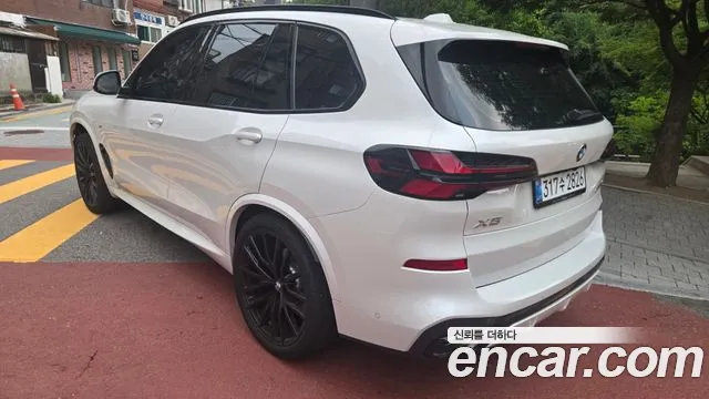 BMW X5 — Фото автомобиля 2