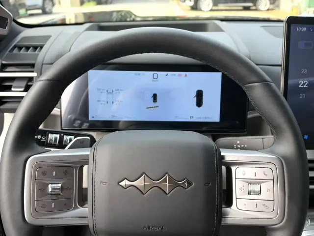 BYD FangChengBao Titanium 7 — Фото автомобиля 9