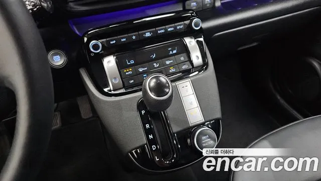 Hyundai Casper Casper Inspiration — Фото автомобиля 8