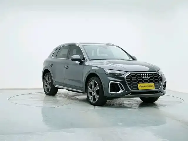 Audi Q5L — Фото автомобиля 3
