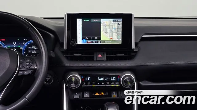Toyota RAV4 — Фото автомобиля 13