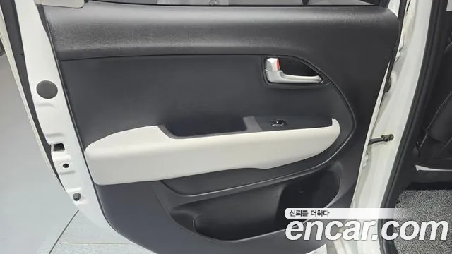 Kia RAY Новый Kia Ray Signature — Фото автомобиля 25