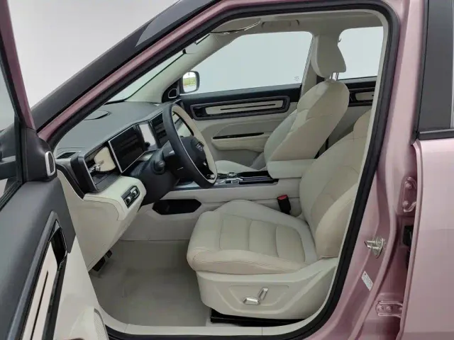 Geely Geely ICON 2023 Model 1.5TD Chocolate Deluxe Edition — Фото автомобиля 10