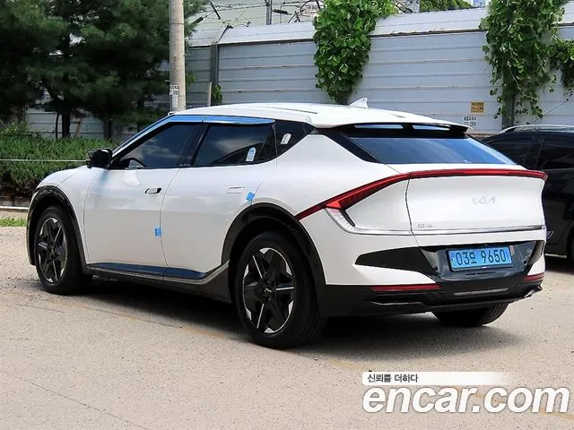 Kia EV6 — Фото автомобиля 3