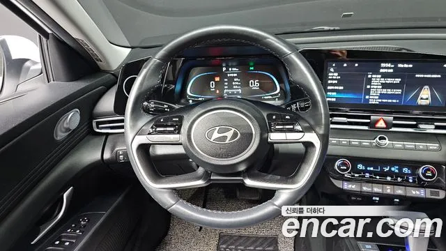 Hyundai Avante CN7 — Фото автомобиля 19