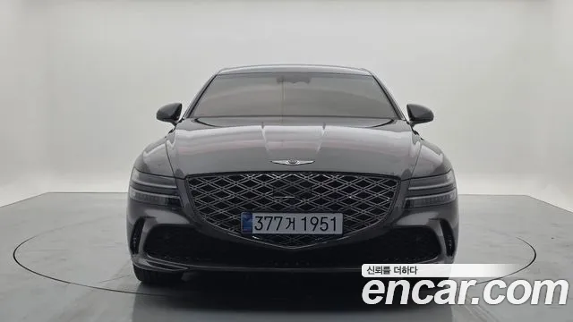 Genesis G80 RG3 — Фото автомобиля 3