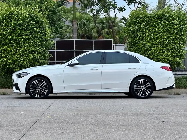 Mercedes-Benz C-Class — Фото автомобиля 7