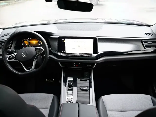 Volkswagen Teramont — Фото автомобиля 15