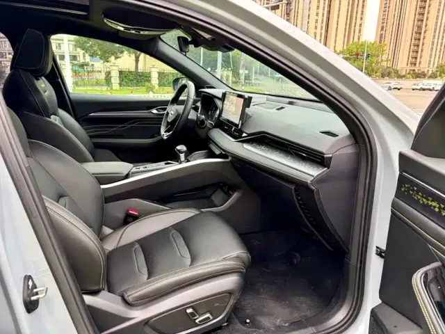 Geely Xingrui — Фото автомобиля 9