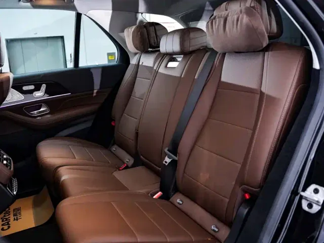 Mercedes-Benz GLE-Class — Фото автомобиля 20