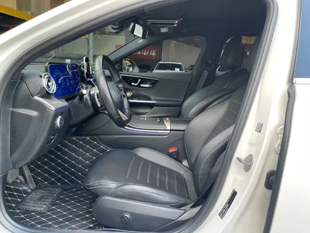 Mercedes-Benz C-Class — Фото автомобиля 7