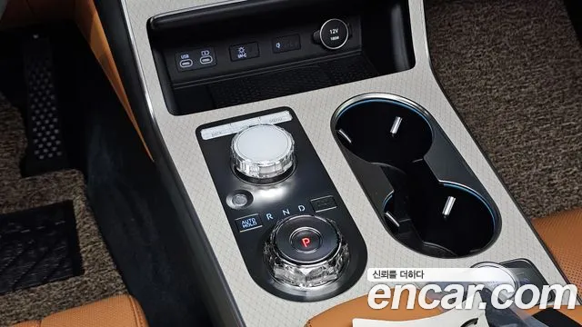Genesis GV80 2.5T Бензин 2WD — Фото автомобиля 8