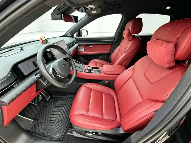 Aito M5 — Фото автомобиля 6