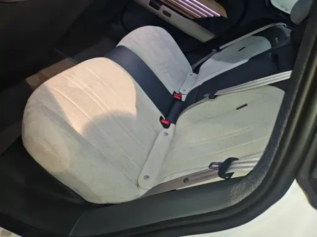 Audi E5 Sportback — Фото автомобиля 16