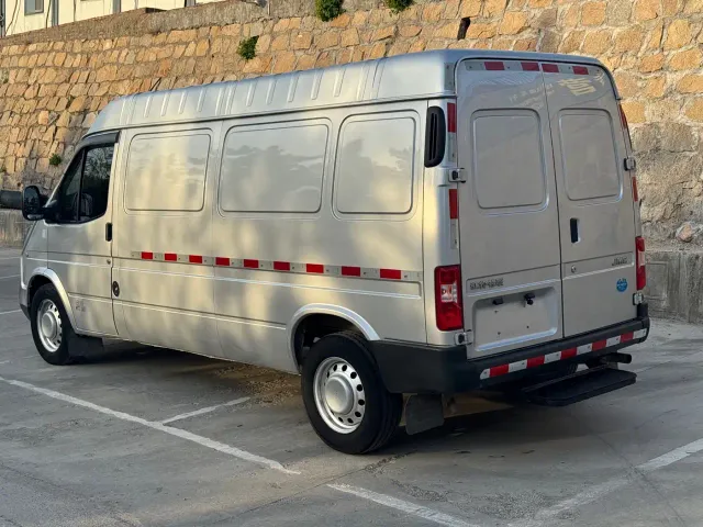 JMC Tesun — Фото автомобиля 5