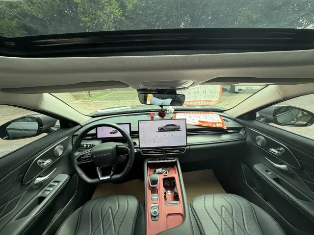 Chery Arrizo 8 PRO — Фото автомобиля 13