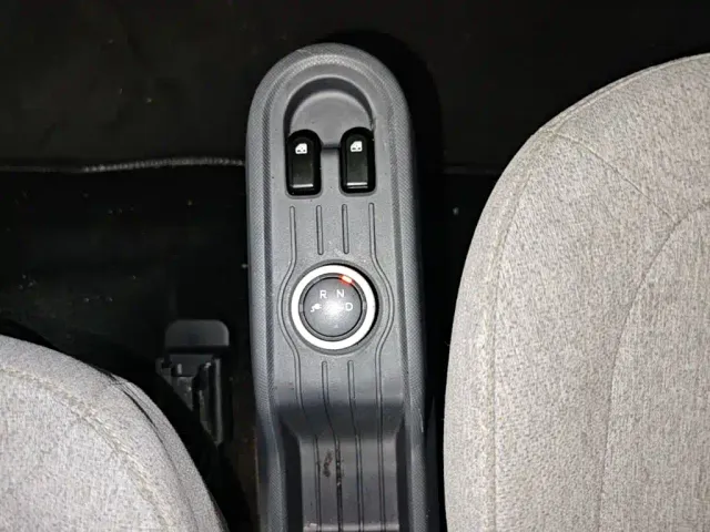 Wuling Hongguang Mini EV — Фото автомобиля 13