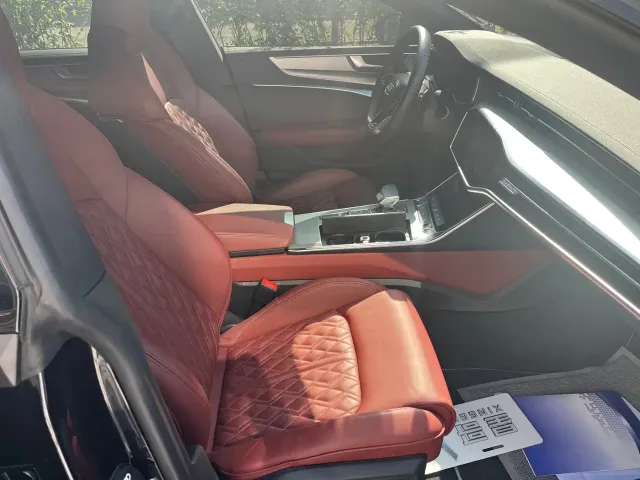 Audi A7L — Фото автомобиля 6