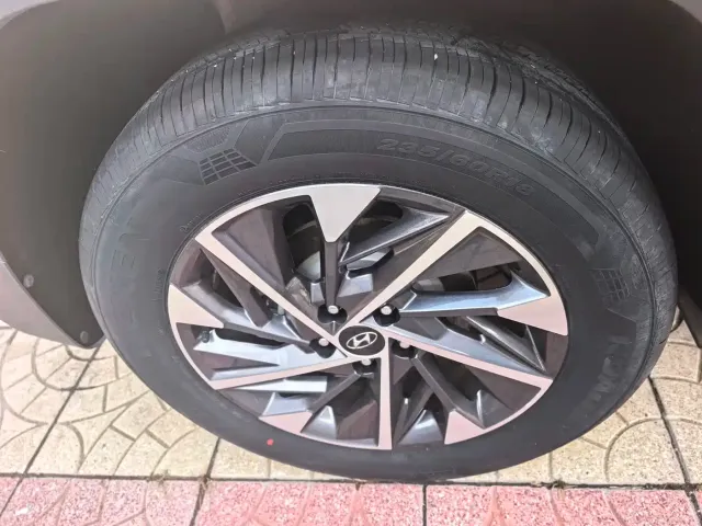 Hyundai Hyundai Tucson 2022 Tucson L 2.0L Hybrid Premium Edition — Фото автомобиля 14