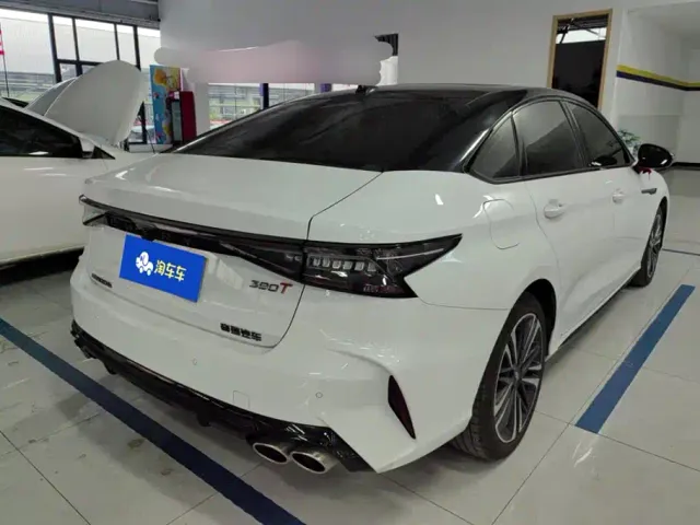 Chery Arrizo 8 — Фото автомобиля 3
