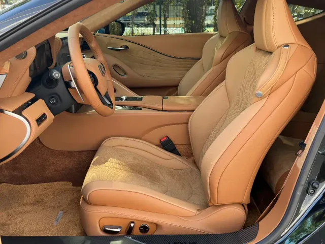 Lexus LC — Фото автомобиля 10