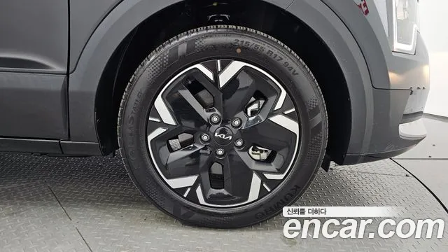 Kia Niro All Niro EV Air — Фото автомобиля 20