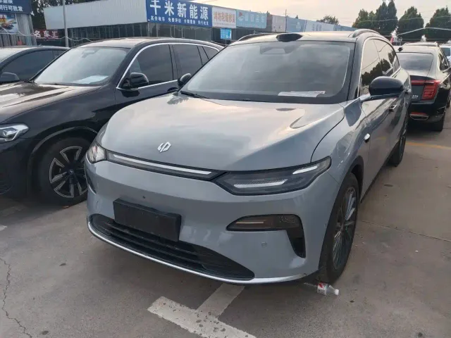 Фотография автомобиля — Leapmotor C11