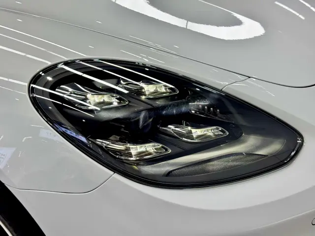 Porsche Panamera — Фото автомобиля 13