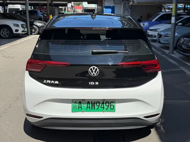 Volkswagen ID.3 — Фото автомобиля 5