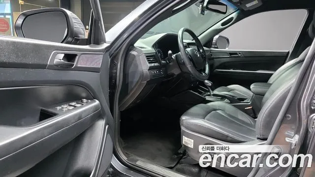 KG_Mobility_Ssangyong Rexton Новый Rexton Sport Дизель 2.2 2WD — Фото автомобиля 10