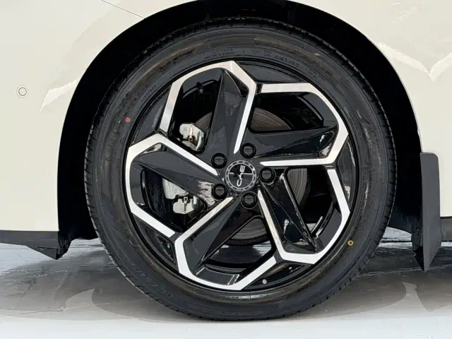 BYD Seal 06 DM-i Touring 2025 DM-i 150KM Flagship — Фото автомобиля 10