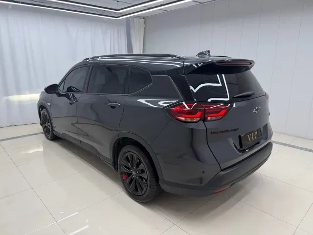 Chevrolet Orlando — Фото автомобиля 4