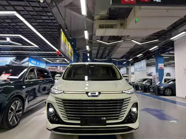 Bestune Besturn M9 — Фото автомобиля 2