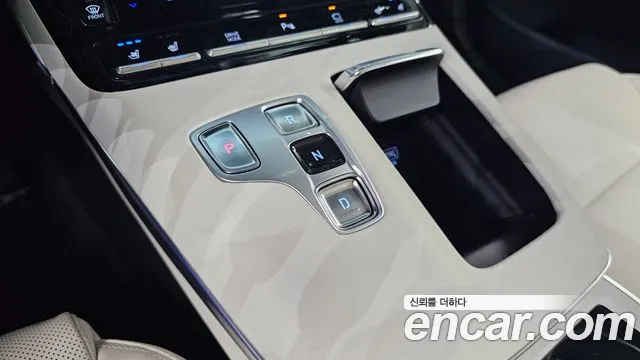 Hyundai Grandeur (New) Hybrid — Фото автомобиля 9