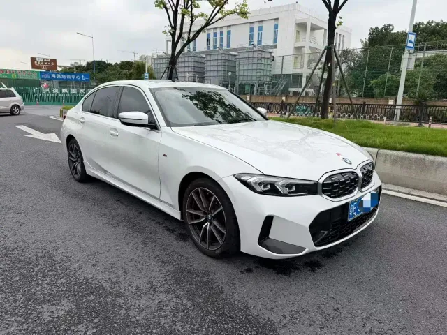 BMW 3 Series — Фото автомобиля 3