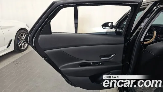 Hyundai Avante — Фото автомобиля 14