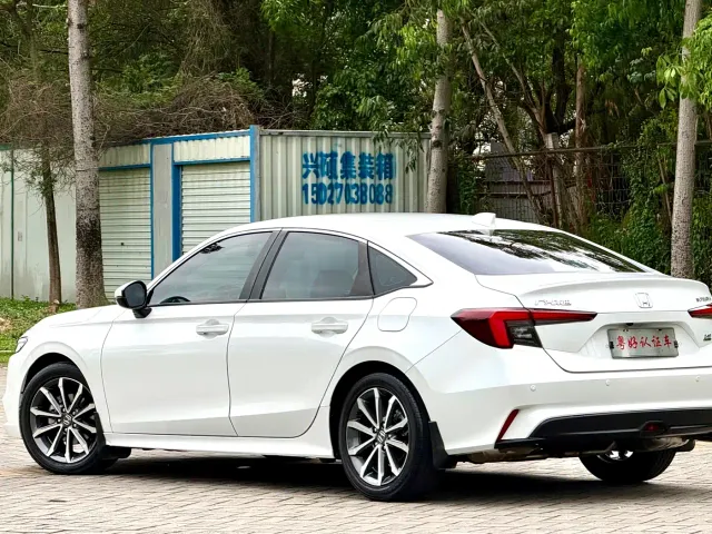 Honda Integra — Фото автомобиля 5