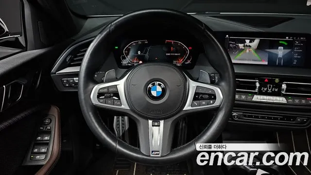 BMW 1 Series F40 — Фото автомобиля 13