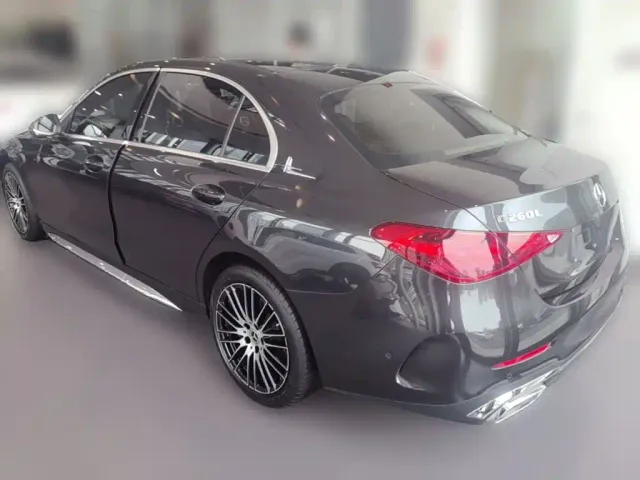 Mercedes-Benz C-Class — Фото автомобиля 6