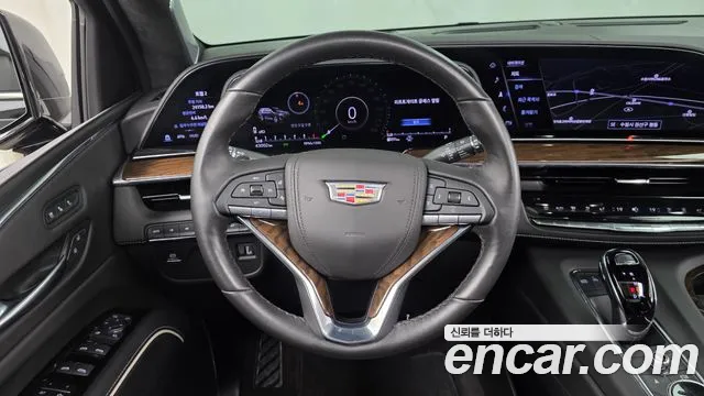 Cadillac Escalade Escalade 5 поколение — Фото автомобиля 13