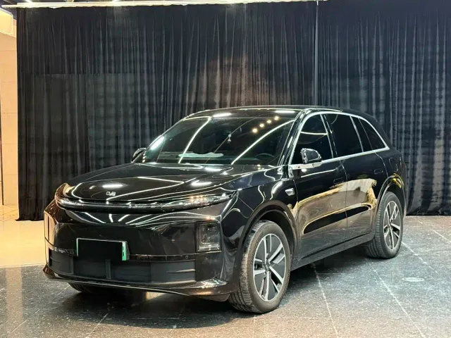 Фотография автомобиля — Li Auto L6
