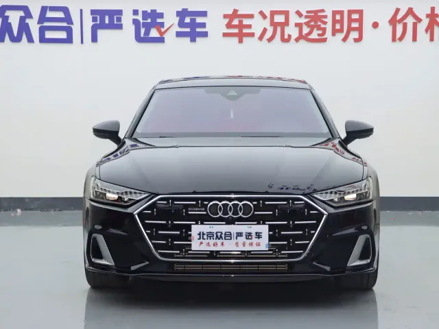 Audi A7L — Фото автомобиля 3