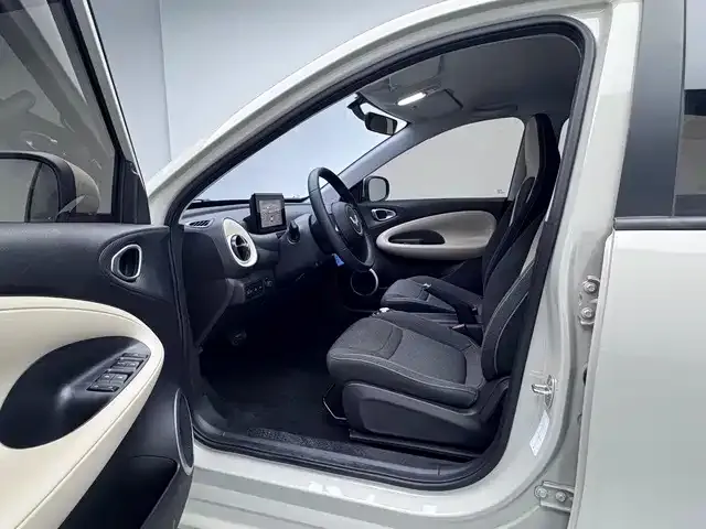 Wuling Bingo — Фото автомобиля 12