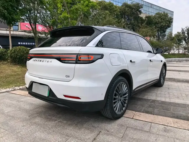 Leapmotor Leapmotor C11 2024 Pure Electric 580 Premium Edition — Фото автомобиля 8