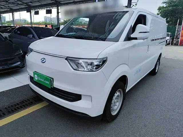 Фотография автомобиля — Ruichi New Energy EC75