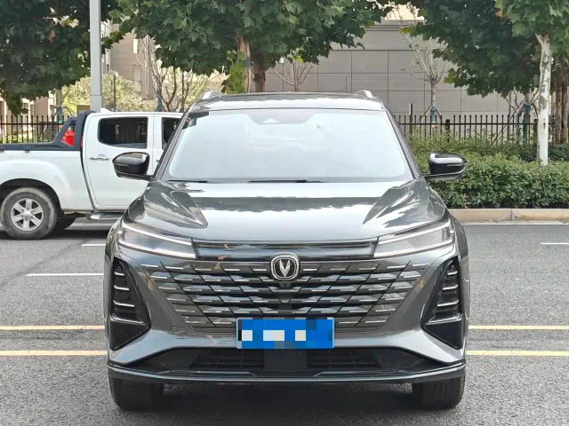 Changan CS75 Plus — Фото автомобиля 2