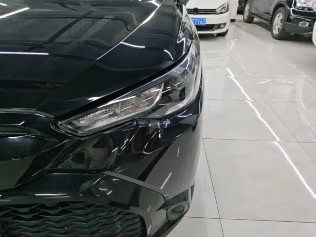 Toyota Frontlander — Фото автомобиля 23