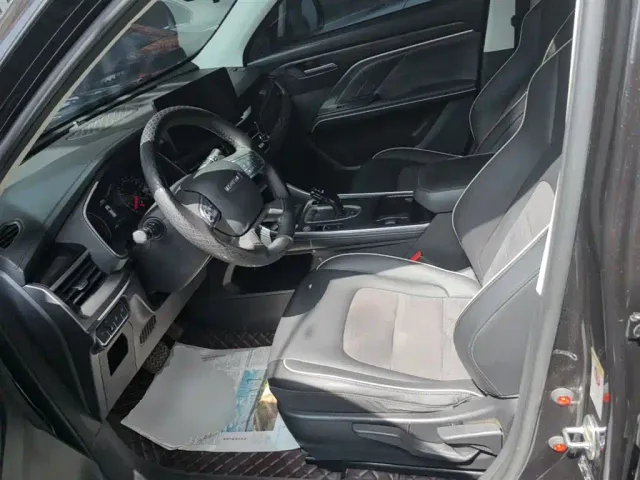 Haval H6 — Фото автомобиля 14