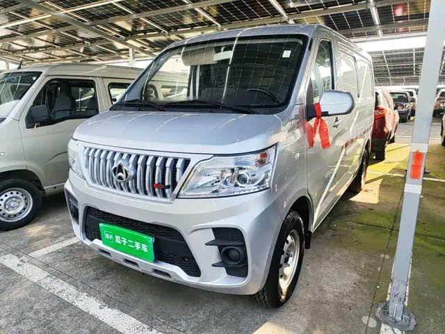 Фотография автомобиля — Changan Ruixing M60