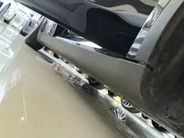 Tesla Model Y — Фото автомобиля 20